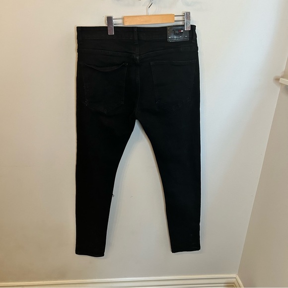 Tommy Hilfiger | Men’s Core Slim Fit Skinny Black Jean Size 38 - Picture 5 of 10